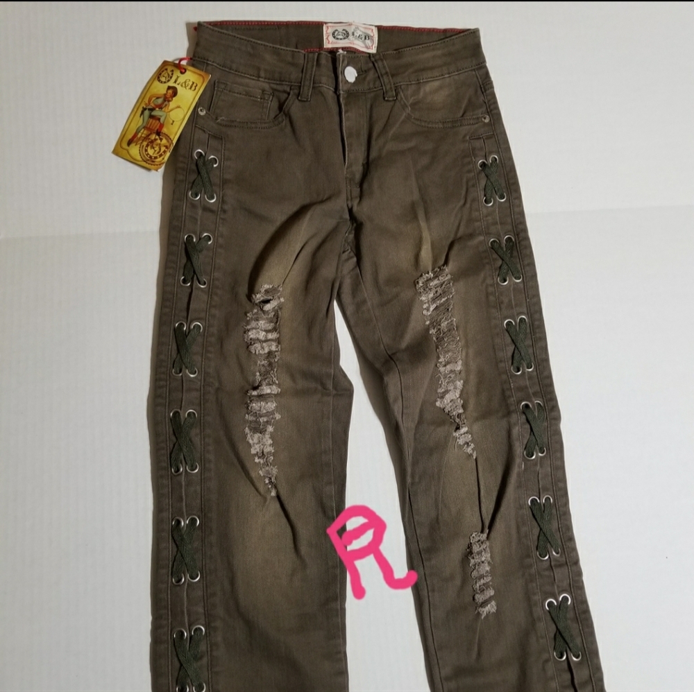 💖 L&B LUCKY & BLESSED KHAKIS JEANS SIZE 4